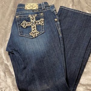 Like new Miss Me jeans size 32 mid rise easy boot